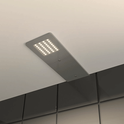 3000k silver undercabinet surface pad light, 4w, 24v.